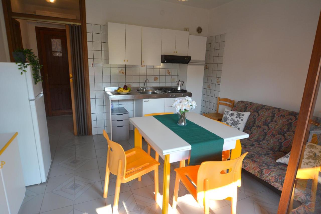 利尼亚诺萨比亚多罗Flat In Lignano Pineta公寓 外观 照片